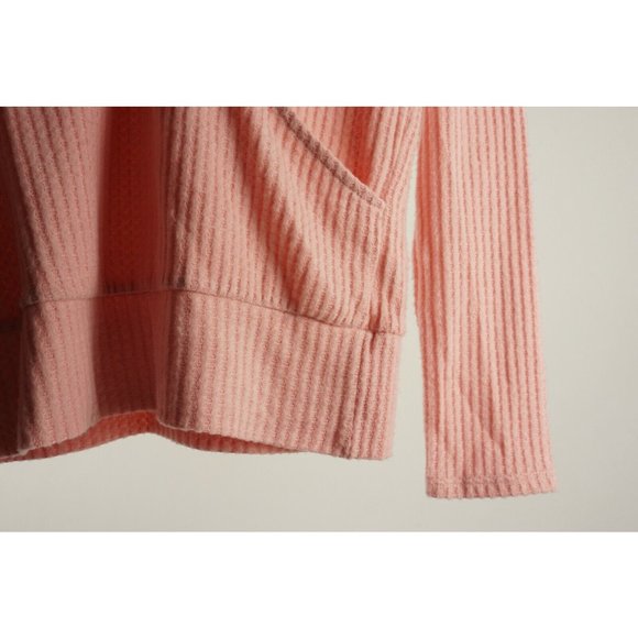 New Gibson Women's Small Pink Brushed Waffle Drape Faux Wrap Surplice V-Neck Top - Picture 10 of 10